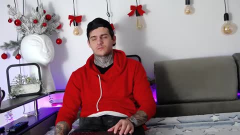 Carter online show from January 3, 6:55 am