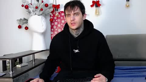 Carter online show from December 10, 8:08 am