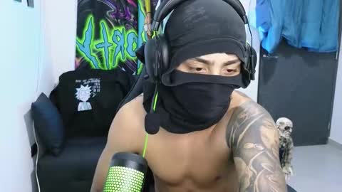 cash_master777 online show from February 28, 2:21 am