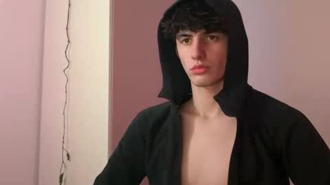 cashmasterparis online show from February 1, 10:30 pm