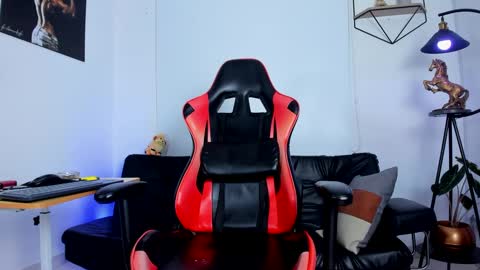 Matheo Brown online show from February 8, 5:29 pm