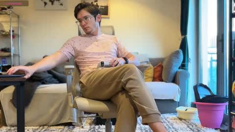 Snapshot of ceedm91 chatting on September 25, 5:45 pm ceedm91 online show from September 25, 5:45 pm