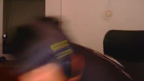 Cesar online show from December 3, 11:00 pm