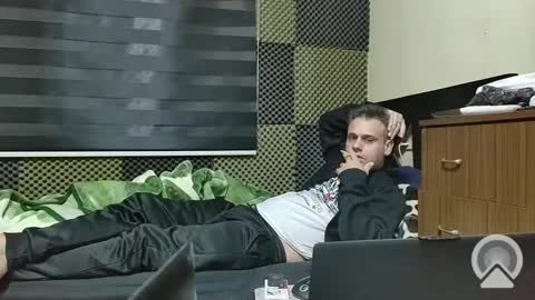 cezar online show from December 10, 8:16 pm