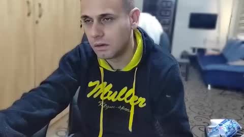 cezar online show from December 7, 12:35 pm