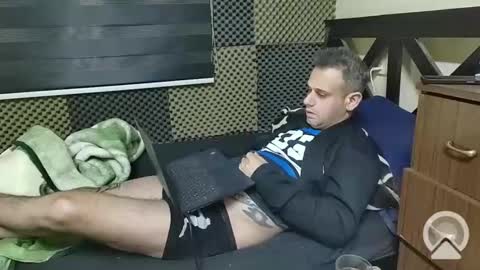 cezar online show from December 9, 3:56 pm