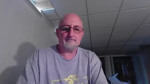 Snapshot of cfnm0968 chatting on October 25, 7:04 pm cfnm0968 online show from October 25, 7:04 pm