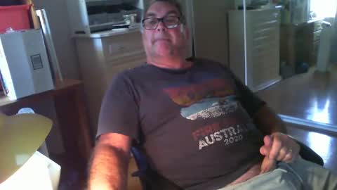 Chalky online show from February 2, 3:21 am