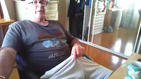 Chalky online show from September 24, 5:40 am