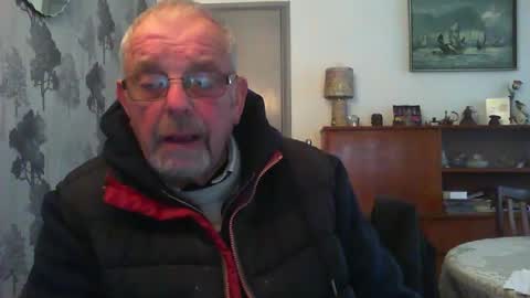 Champers online show from January 15, 10:17 am