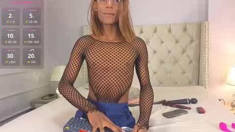    online show from October 13, 1:17 pm