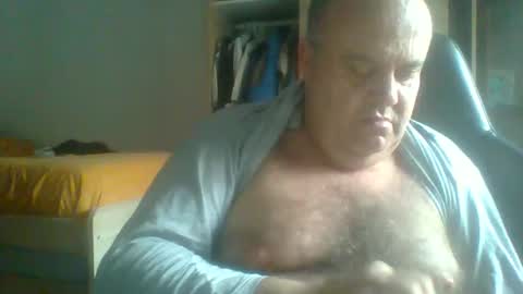 charly online show from March 30, 6:42 pm