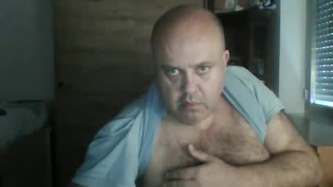 charly online show from October 30, 9:22 am