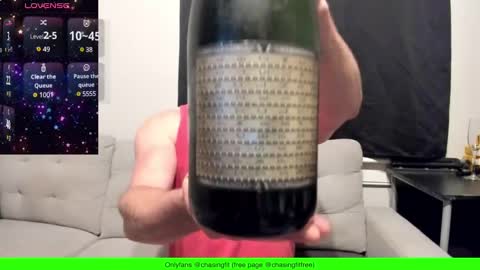 Onlyfans chasingfit Instagram the arguer Twitter chasingfitOF online show from February 13, 2:23 am