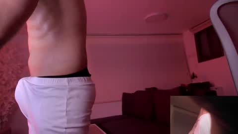 chat4sexx online show from February 5, 10:28 pm