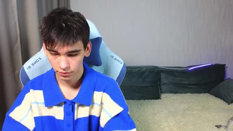 LUCASRYANPVT IS OPEN online show from December 4, 3:59 am