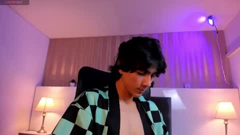 Cheys online show from June 10, 8:53 pm