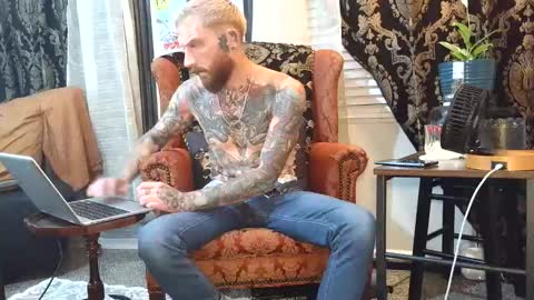 chiarov online show from April 11, 5:25 am