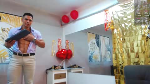 Chorey Thaylor online show from March 8, 2:49 pm