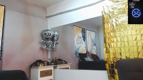 Chorey Thaylor online show from December 19, 1:51 pm