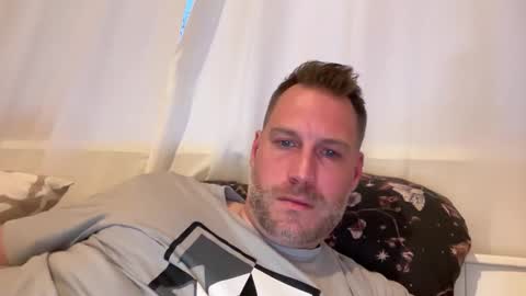 Christian online show from November 8, 3:48 pm