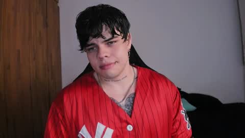 Chris Cooper Independent model online show from February 5, 3:34 am