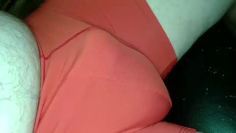 Snapshot of chris_loves_to_please chatting on November 1, 7:01 am chris_loves_to_please online show from November 1, 7:01 am