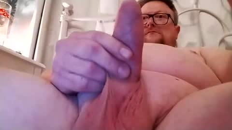 chrismcc4366 online show from March 10, 10:45 pm