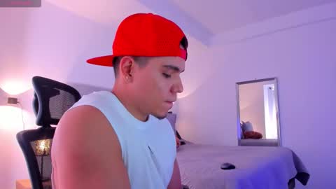 chrismorgan24 online show from October 15, 6:04 pm