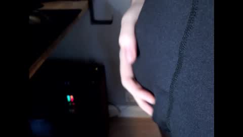 Snapshot of christianmdk chatting on October 12, 7:35 am Chris online show from October 12, 7:35 am