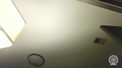 chrisw8121 online show from March 24, 5:23 am