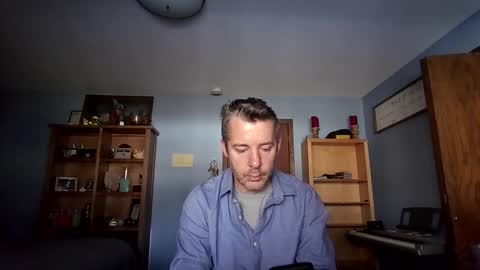 chrisw8121 online show from March 11, 6:15 pm