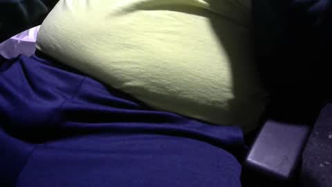 chubbyuncut5 online show from December 16, 3:46 am