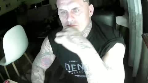 cikakure16081976 online show from February 13, 9:09 pm