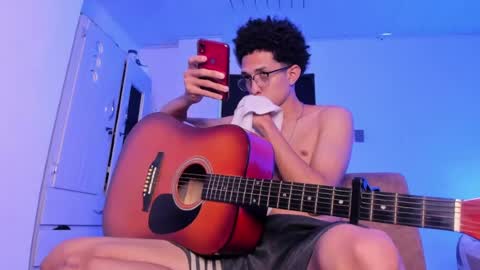 cj_davis1 online show from April 18, 4:03 am