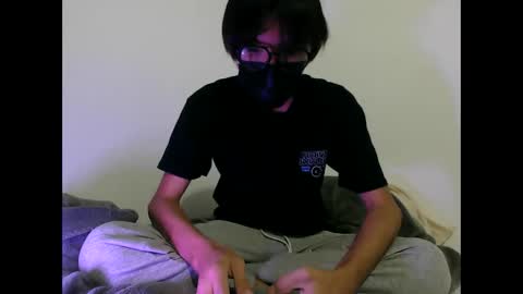 clady011 online show from November 24, 5:25 pm