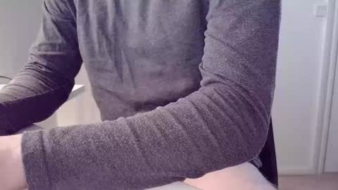clamshive7 online show from June 2, 9:43 am