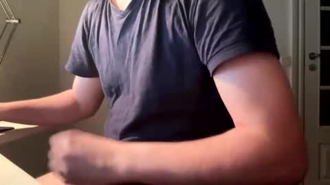 clamshive7 online show from November 6, 4:26 am