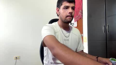 Clarentz bby online show from September 25, 8:30 pm