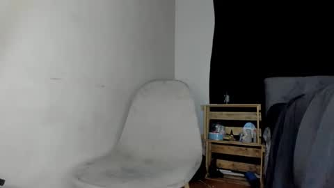 Snapshot of clark_tommy11 chatting on February 9, 1:56 am clark_tommy11 online show from February 9, 1:56 am