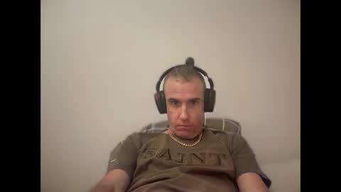 m1tch online show from December 4, 1:18 pm