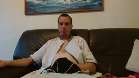 clouplefun online show from April 7, 5:51 am