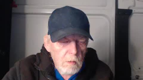 cockreadynow4u online show from October 5, 7:45 am