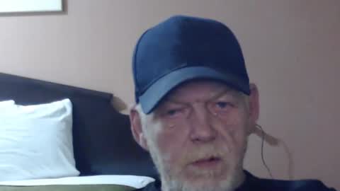 cockreadynow4u online show from November 2, 2:27 am