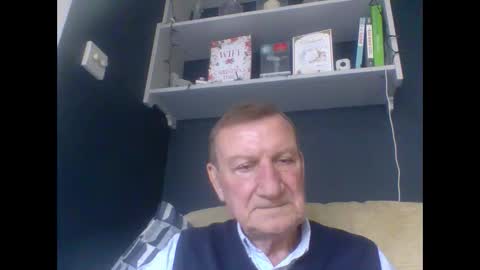 colinbeech online show from December 30, 12:42 pm