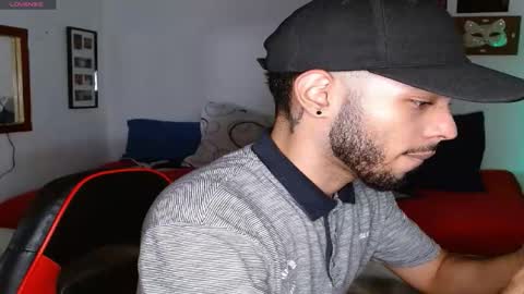 Snapshot of colinlatinbrown chatting on January 10, 11:50 pm IG  online show from January 10, 11:50 pm