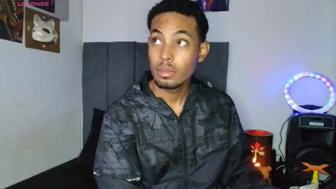 Snapshot of colinlatinbrown chatting on October 16, 11:07 am IG  online show from October 16, 11:07 am