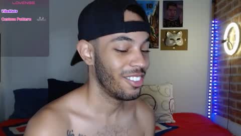 Snapshot of colinlatinbrown chatting on December 4, 12:14 pm IG  online show from December 4, 12:14 pm