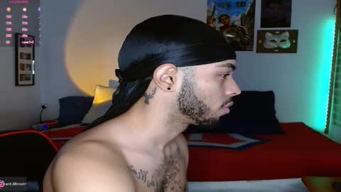 Snapshot of colinlatinbrown chatting on January 2, 12:24 pm IG  online show from January 2, 12:24 pm