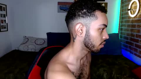Snapshot of colinlatinbrown chatting on March 2, 1:09 pm IG  online show from March 2, 1:09 pm